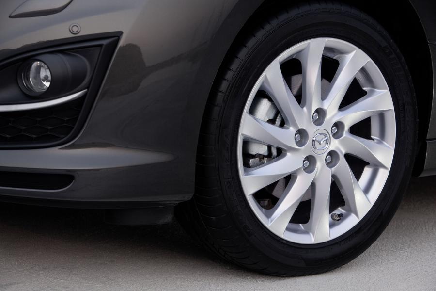  Mazda6 Hatchback 2010 года  (фото 25 из 49)